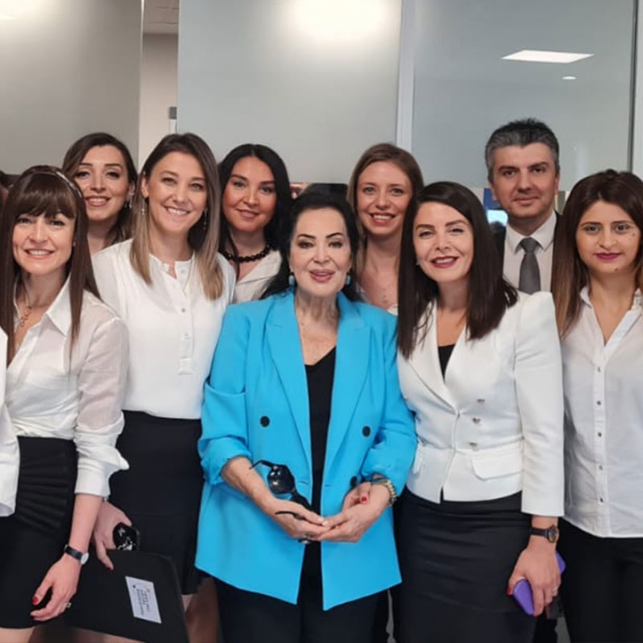 Türkan Şoray Anneler Günü Söyleşisinde MBA Okulları Öğrencileriyle Buluştu